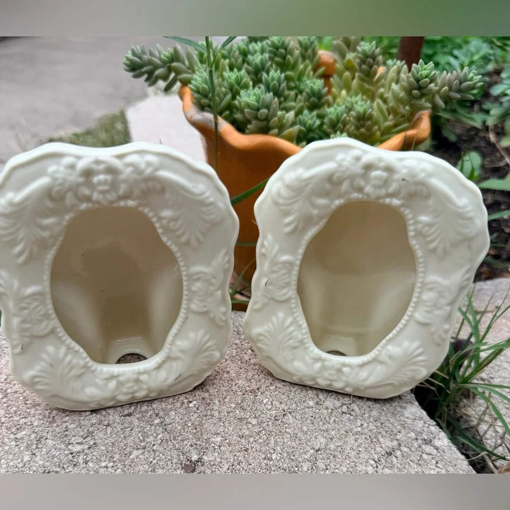 Vintage Ceramic Cream Floral Picture Frames Set Of Two‎